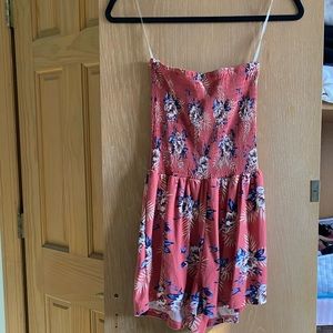 Strapless pink flower romper